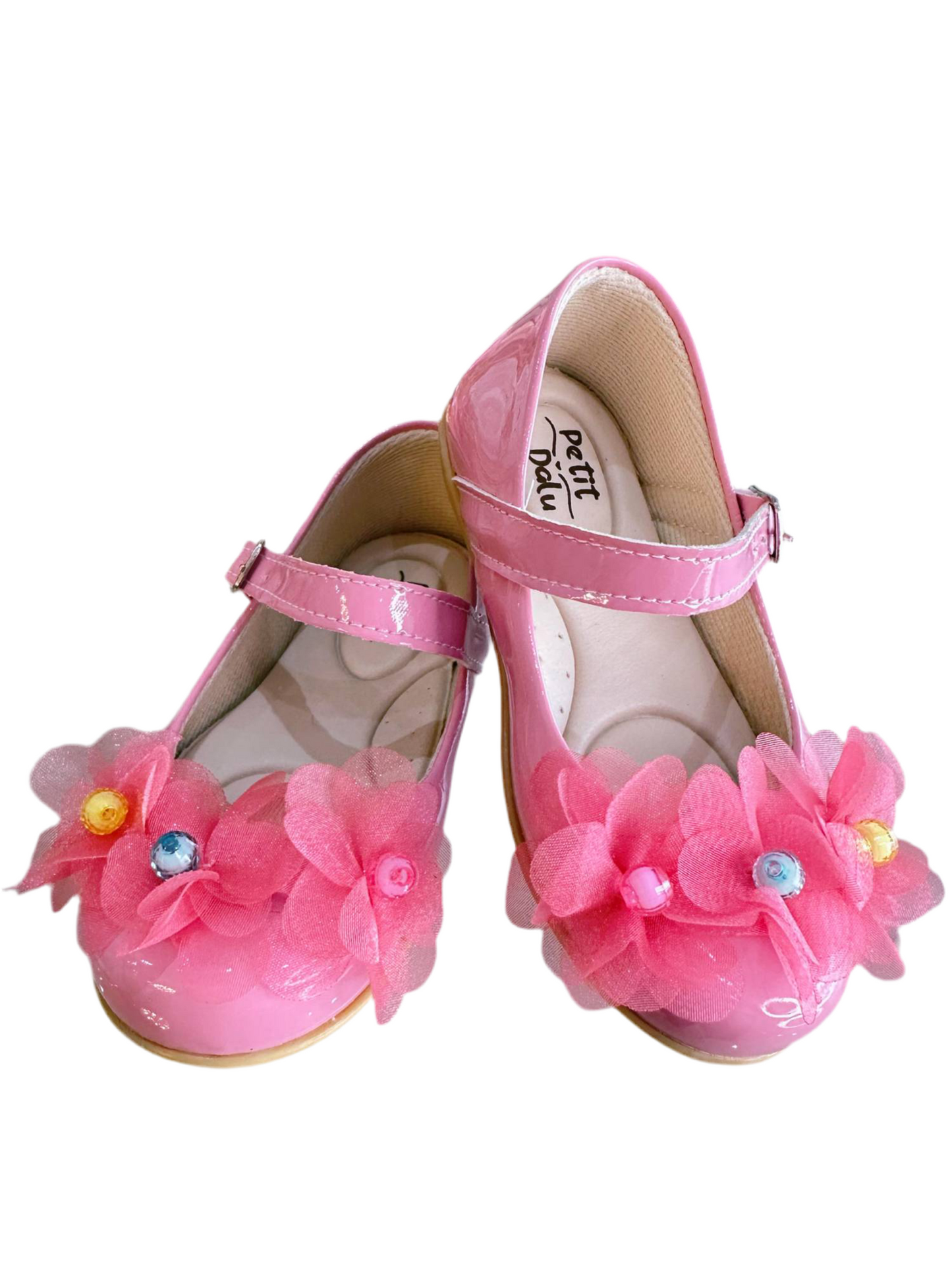 Zapatos infantiles de charol rosa chicle de Enchanted Garden Luxury