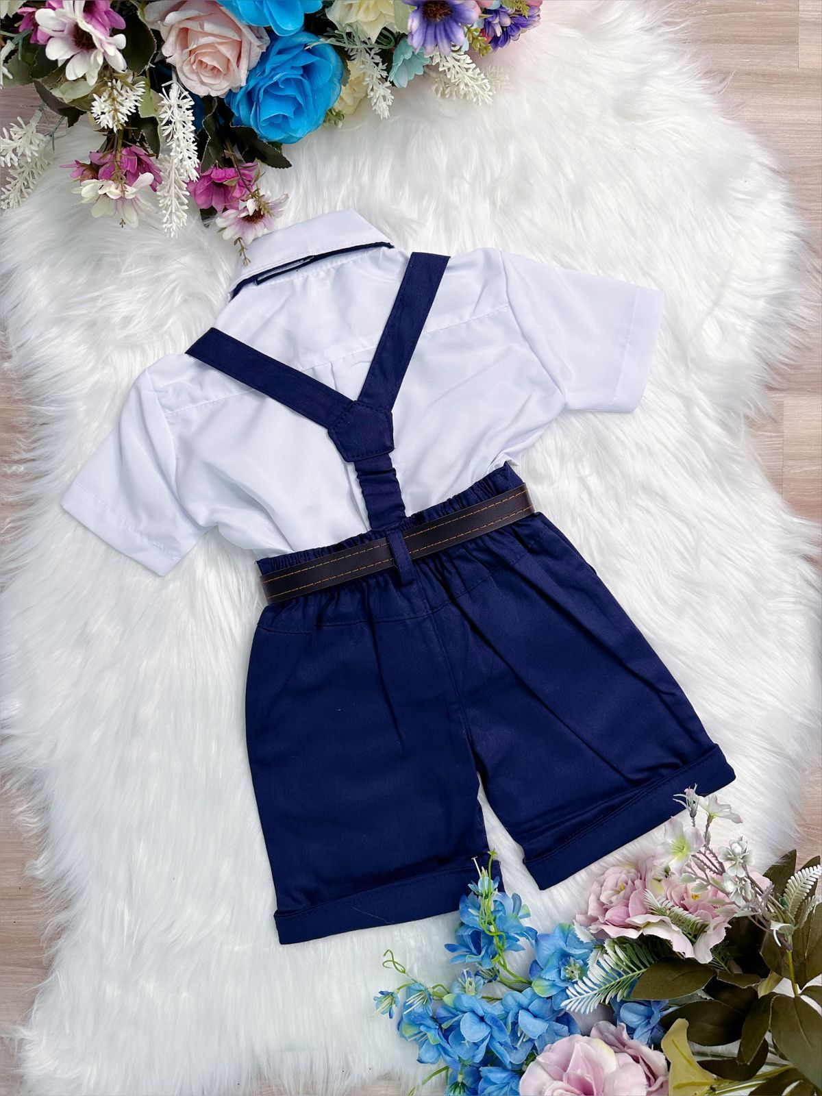 Conjunto Formal Pantalón Corto Tirantes Camisa Azul Marino Corbata