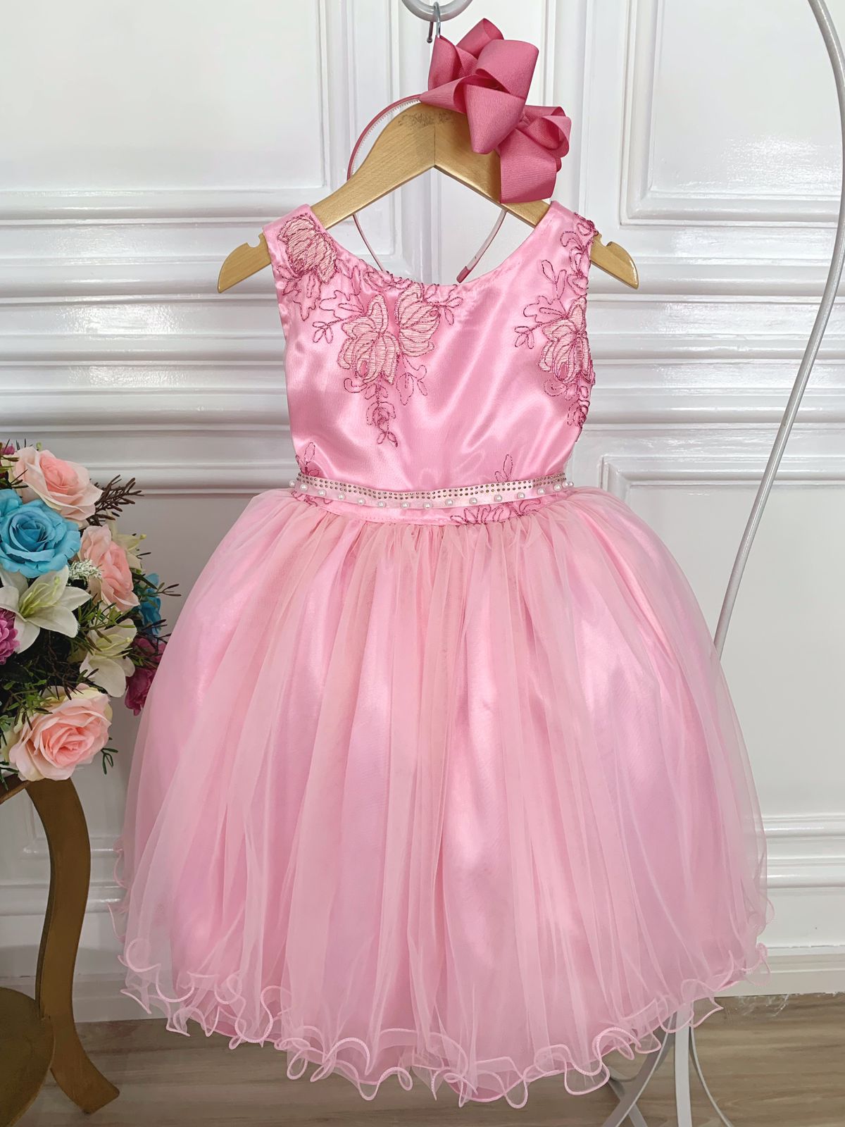 Vestido de dama de honor infantil rosa con cinturón de perlas y diamantes de imitación