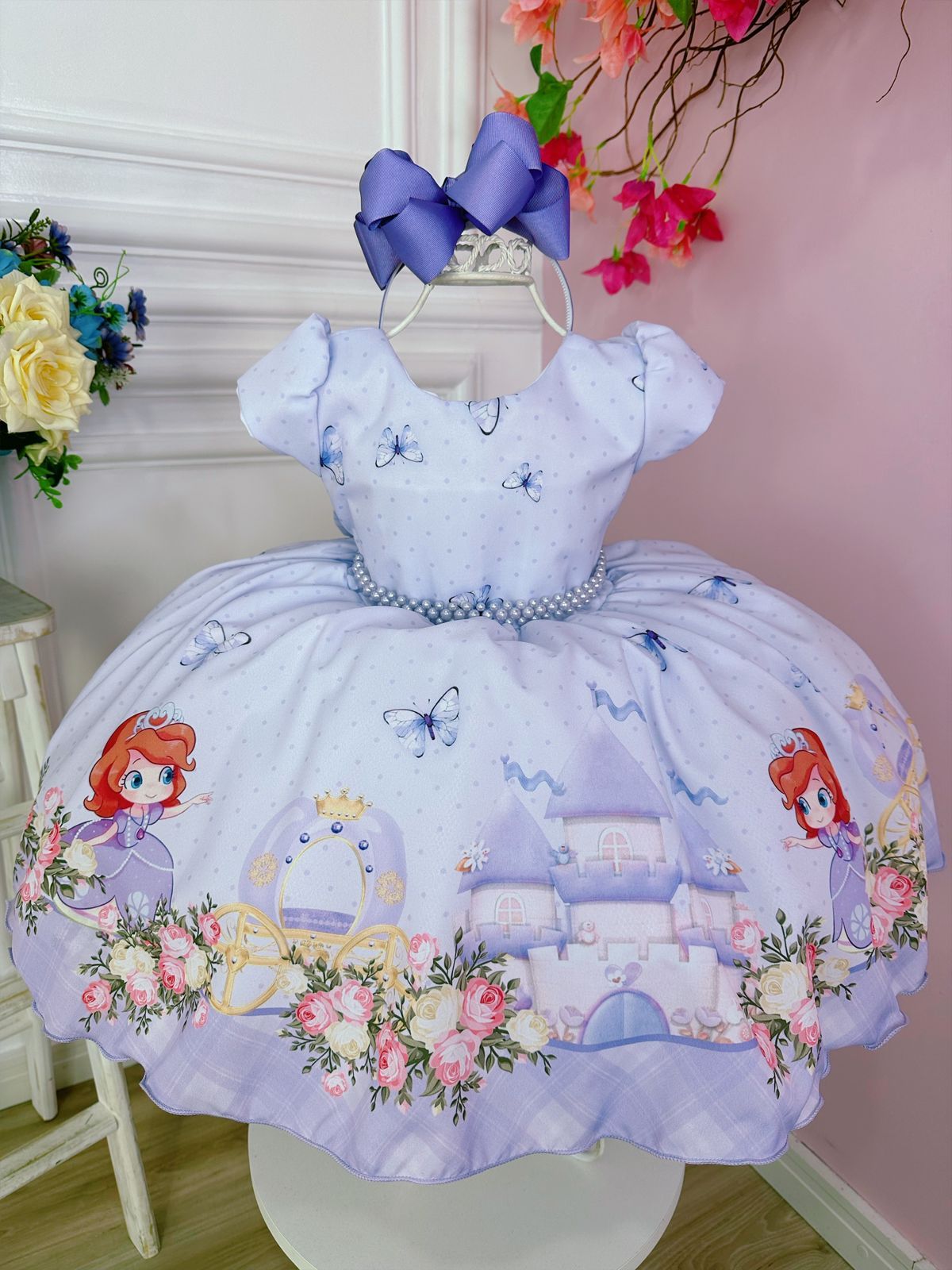 Vestido infantil de princesa Sofía con mariposas y perlas