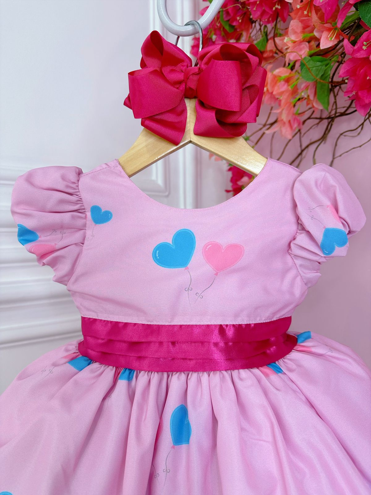 Vestido infantil de lujo con lazo de corazones de circo rosa