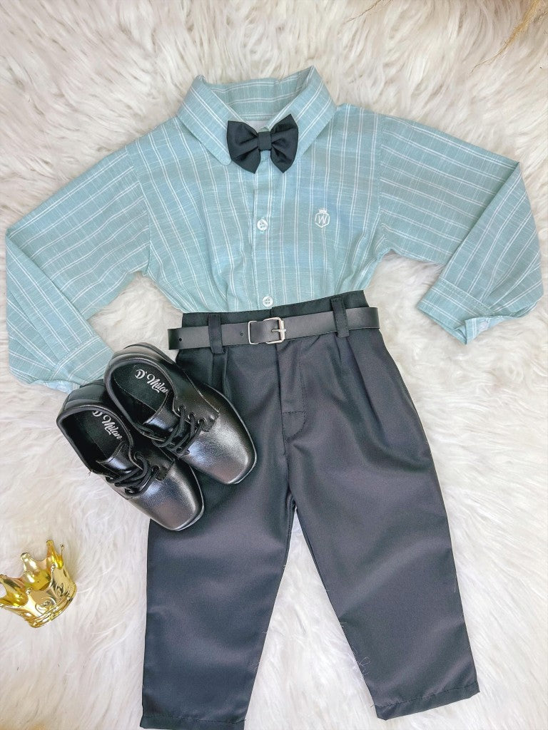 Conjunto infantil: Camisa de rayas verdes y pantalón negro con cinturón