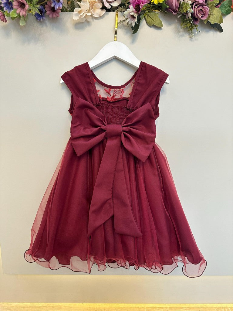Vestido infantil Marsala con volantes y encaje para fiestas de damas de honor