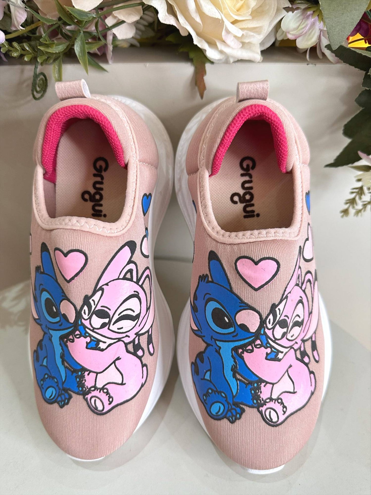 Zapatillas Easy-On para niña con temática de Lilo Stitch y Ángel color nude