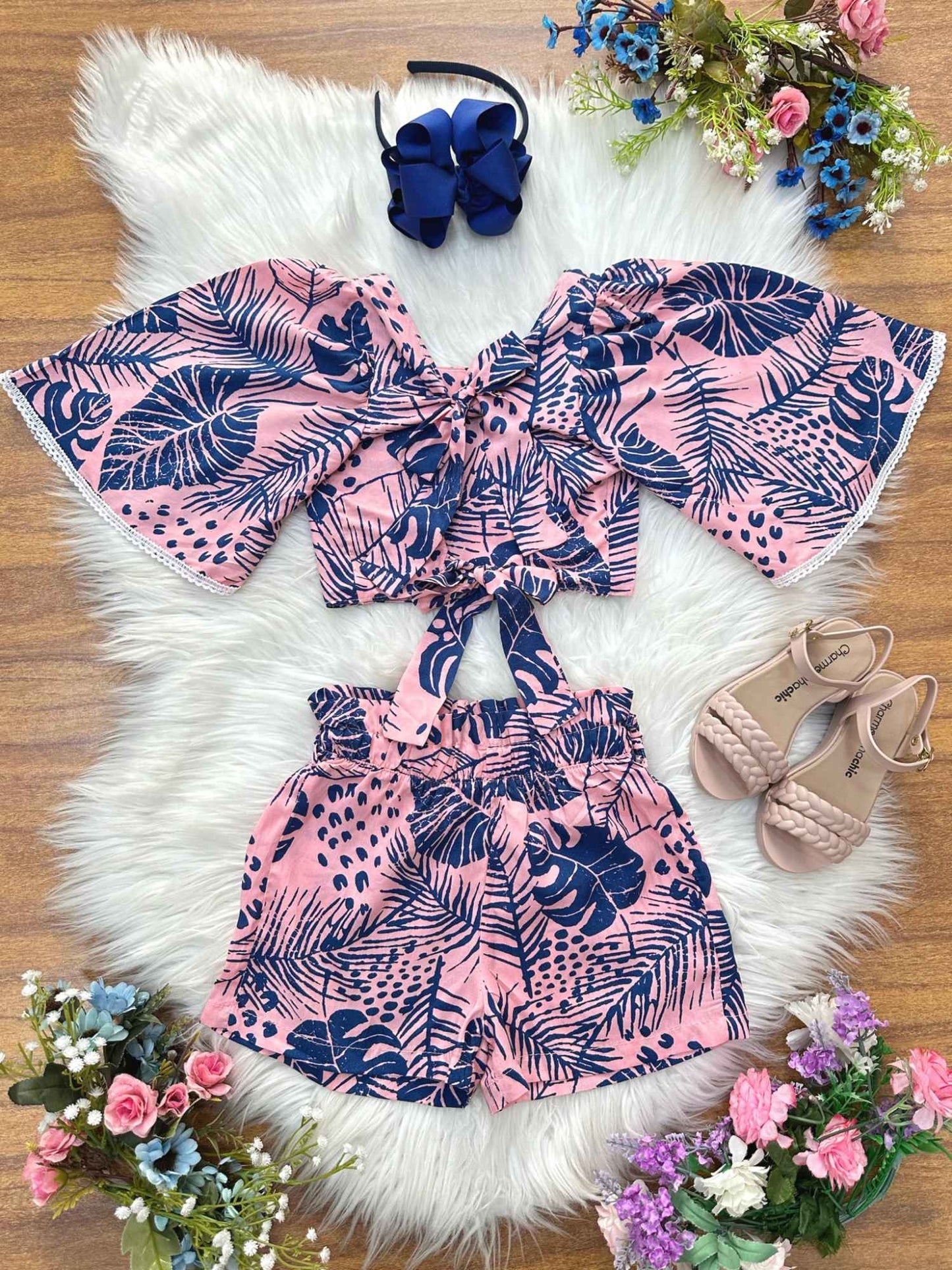 Conjunto corto floral rosa y azul para niña, informal, primavera