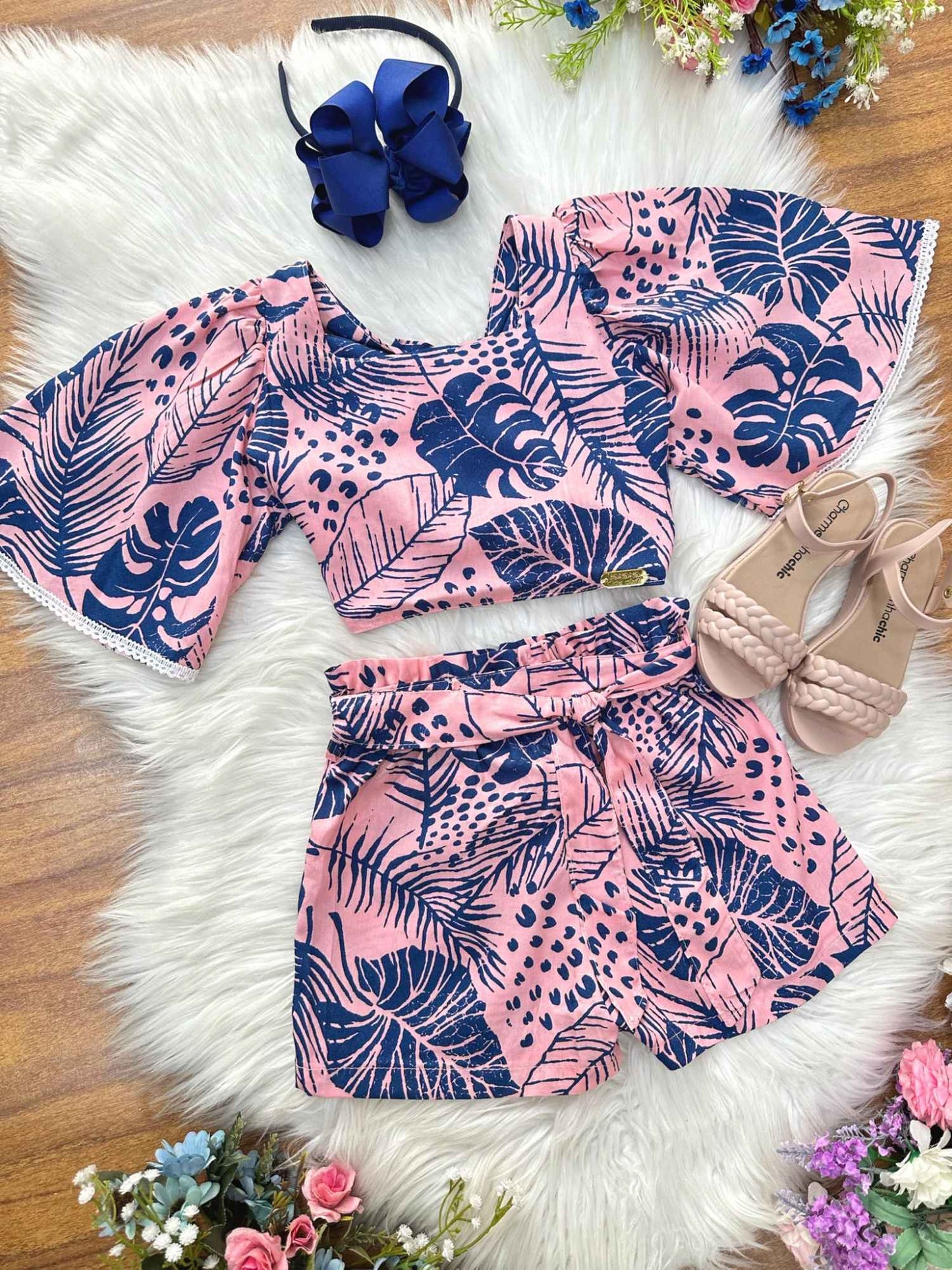 Conjunto corto floral rosa y azul para niña, informal, primavera