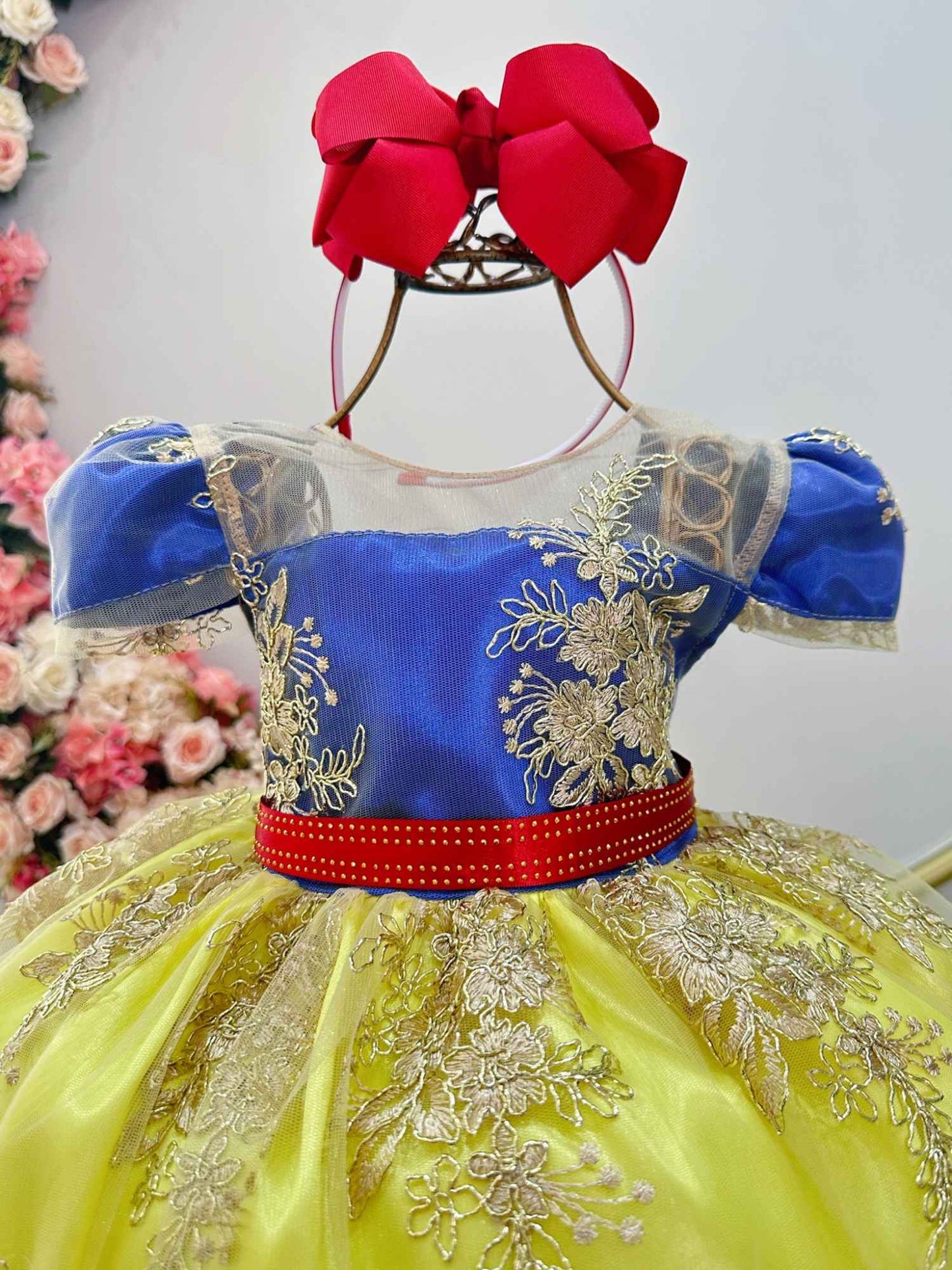 Vestido infantil de Blancanieves con encaje dorado para fiestas