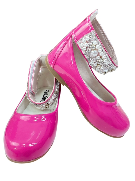 Zapato Tobillero de Charol Rosa con Perlas y Pedrería