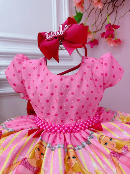 Vestido rosa y rosa de Barbie con pedrería y perlas