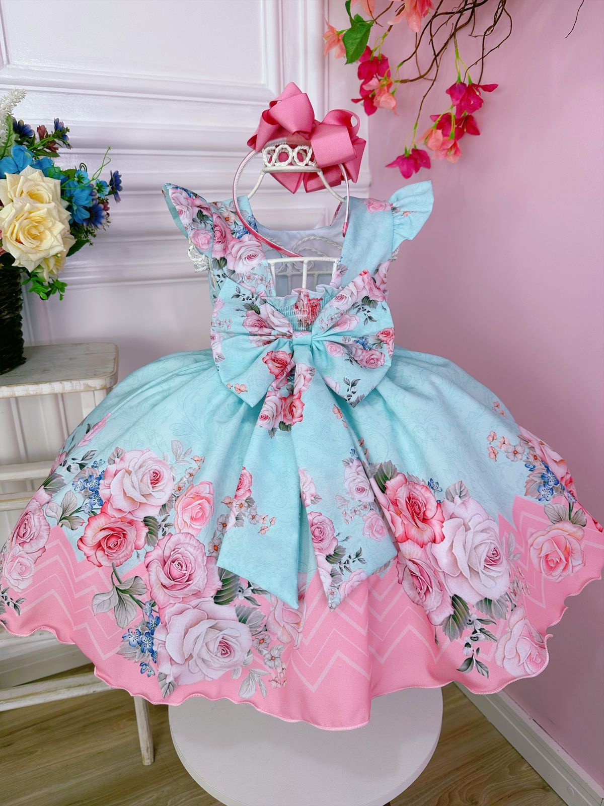 Vestido infantil verde con rosas y perlas de lujo París