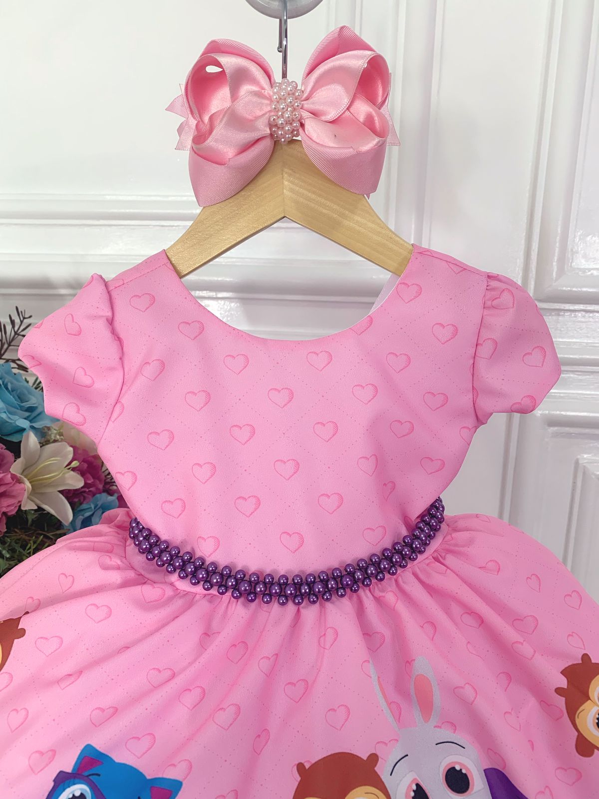 Vestido infantil floral Bolofofos rosa con cinturón de perlas