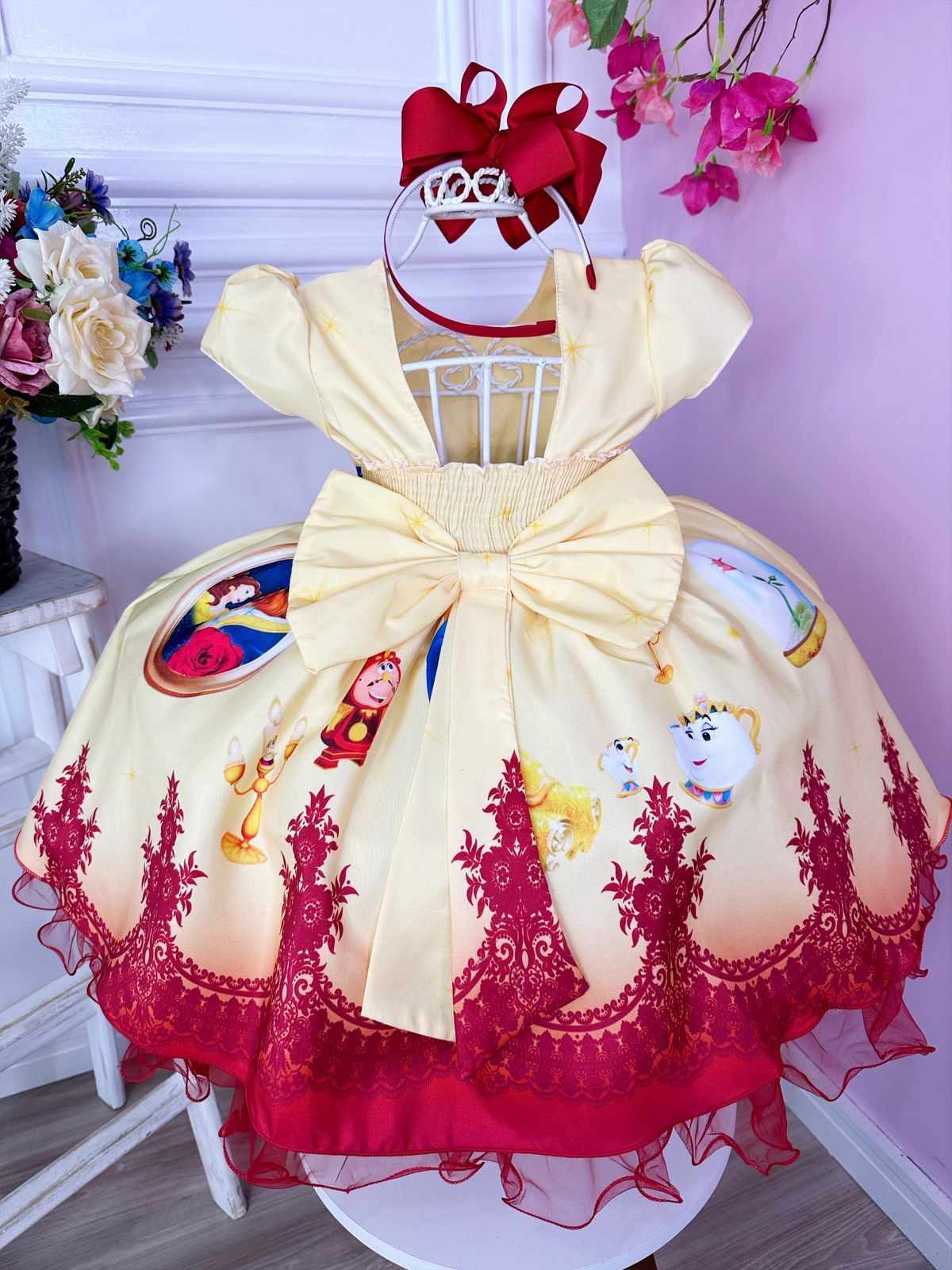 Vestido con broche de flores de princesa amarilla de La Bella y la Bestia