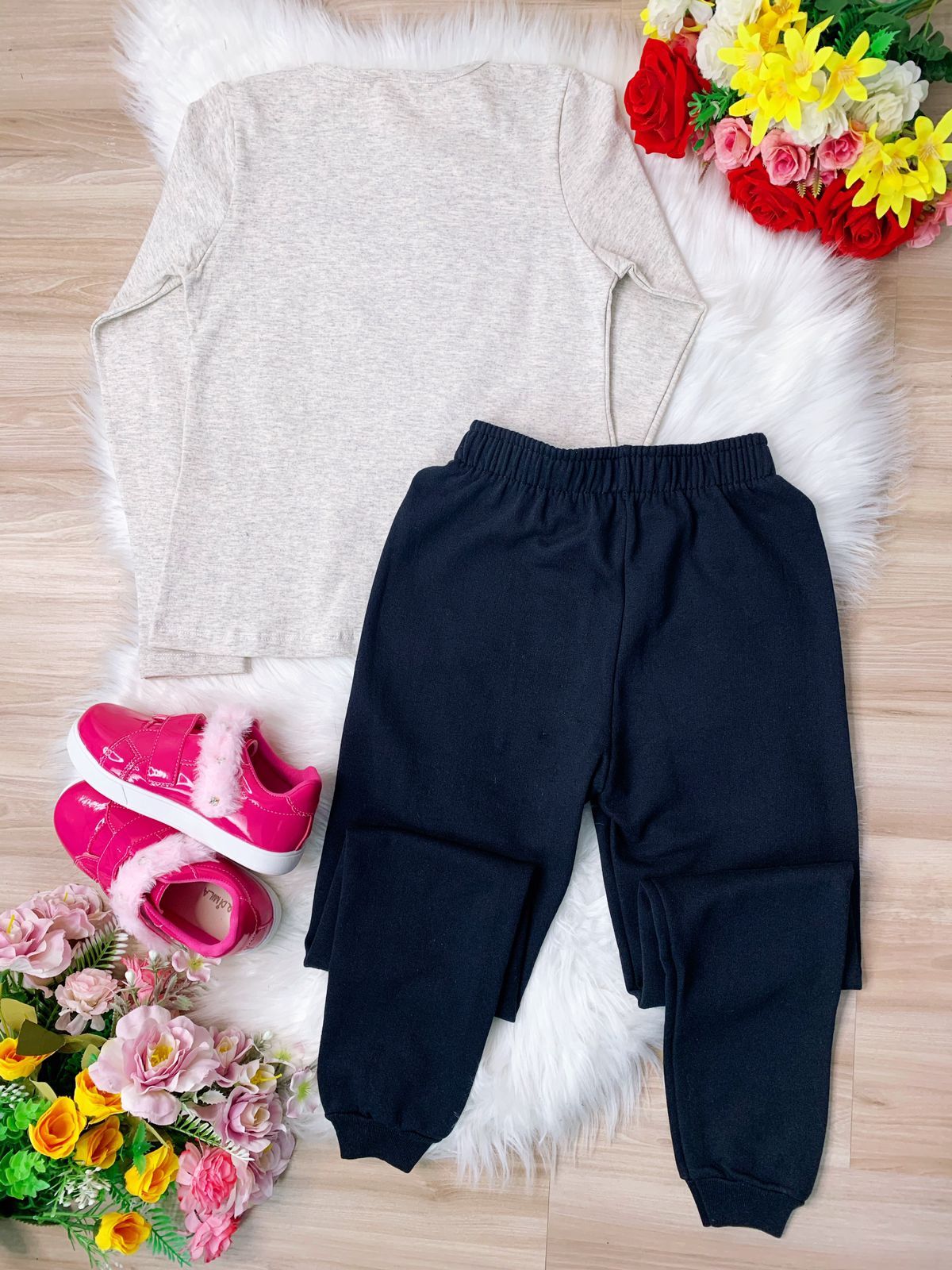 Conjunto de sudadera, blusa y pantalón negro Mafim Eres 