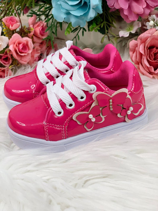 Zapatillas rosas con cordones y aplique de mariposa para niñas 