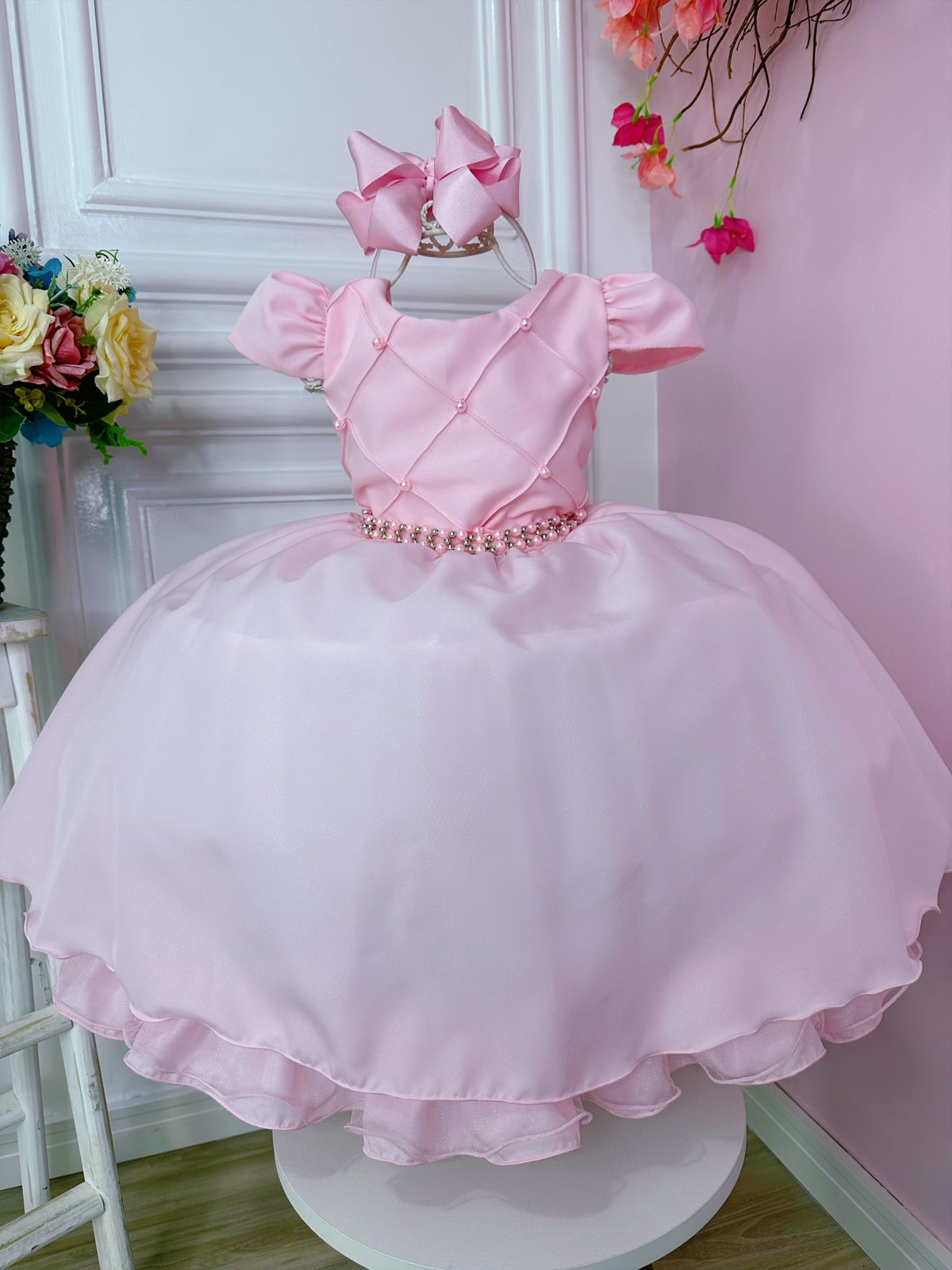Vestido de niña de las flores rosa con cinturón de perlas
