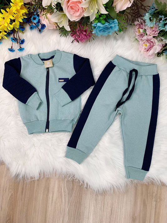 Conjunto de sudadera, chaqueta y pantalón verde y azul marino 