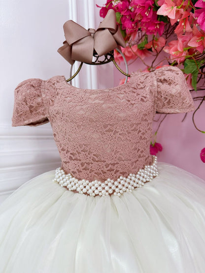 Vestido infantil rosa con encaje y falda blanquecina larga para mujer