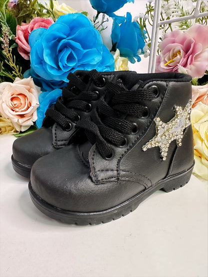 Botines negros para niños con aplique de estrella y purpurina con cordones