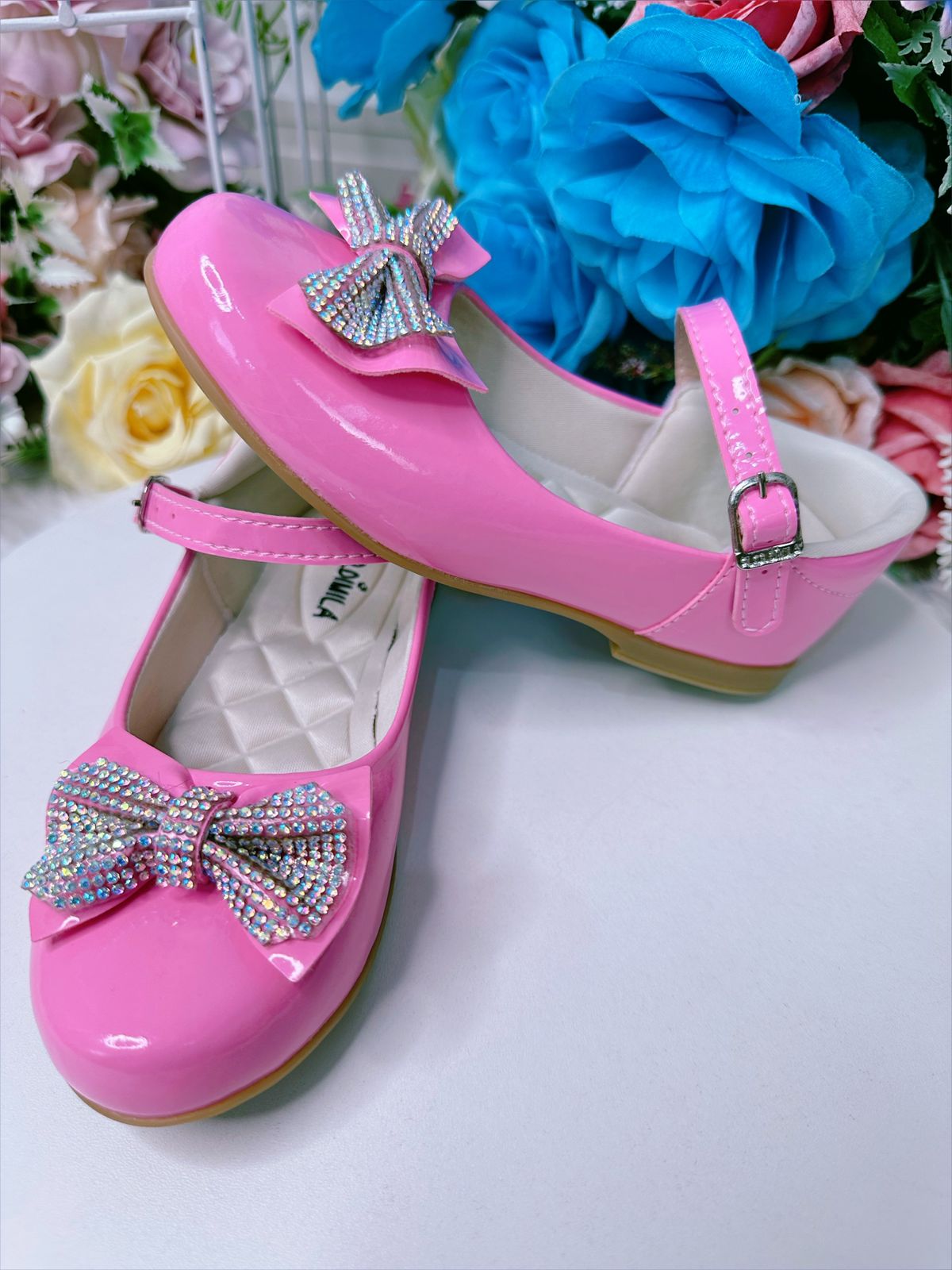 Sapatinho Rosa Chiclete Verniz Com Lacinho Strass Luxo