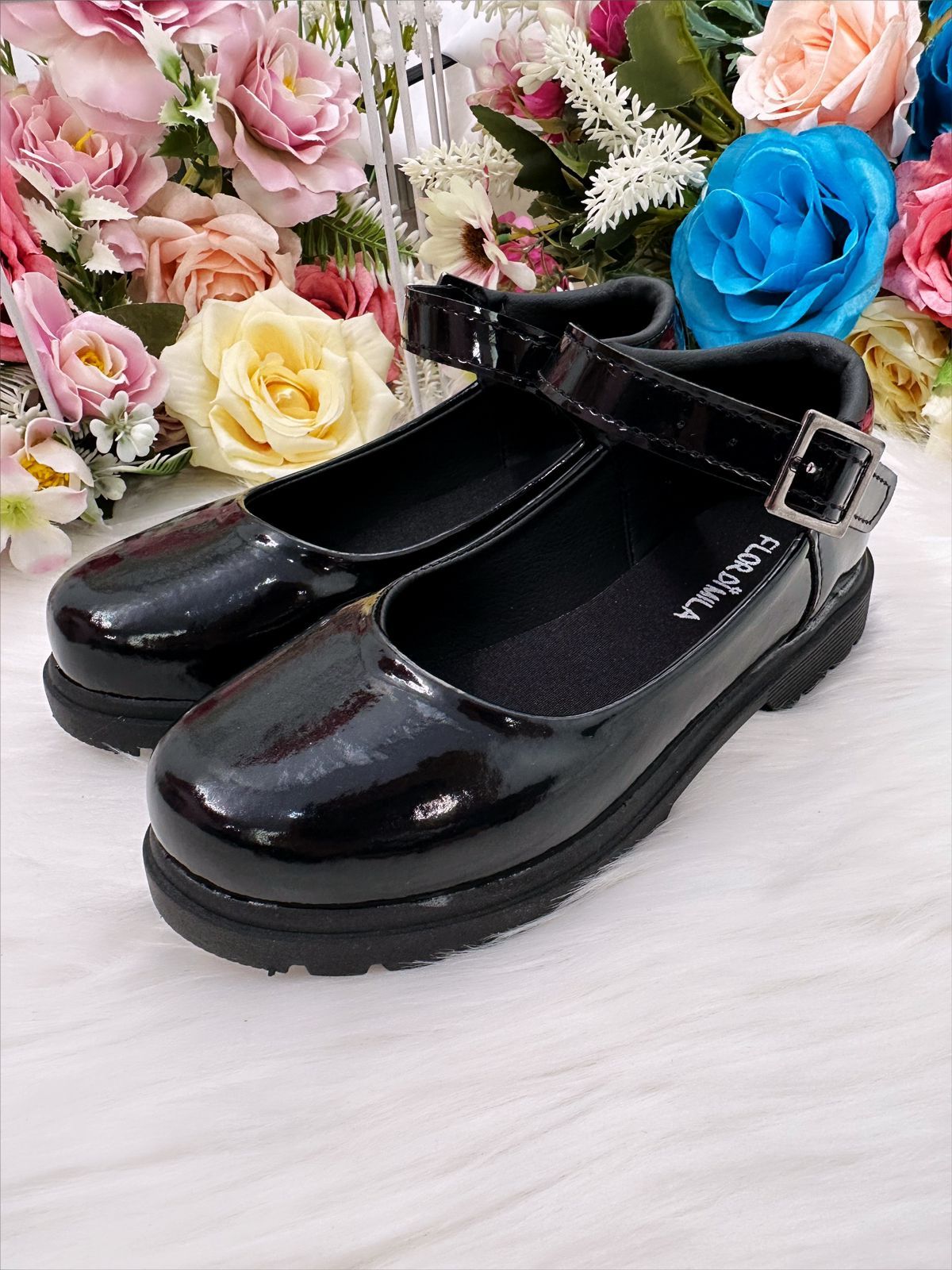 Zapatos de lujo para niños en charol negro