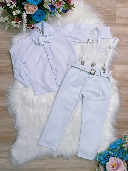 Conjunto formal: pantalón, camisa, tirantes y corbata blanca