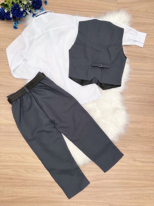 Conjunto formal: chaleco, pantalón gris plomo, camisa blanca