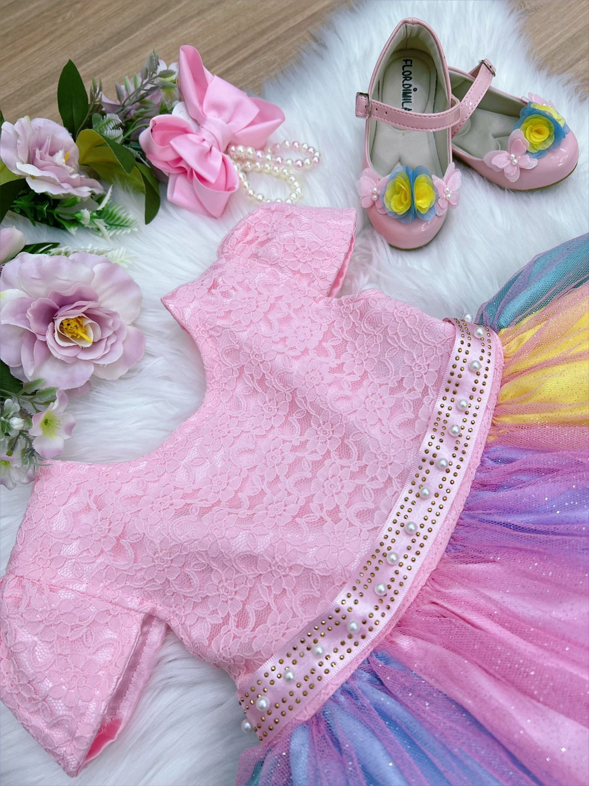 Vestido de fiesta arcoíris con diseño de unicornio y lluvia de amor para niños