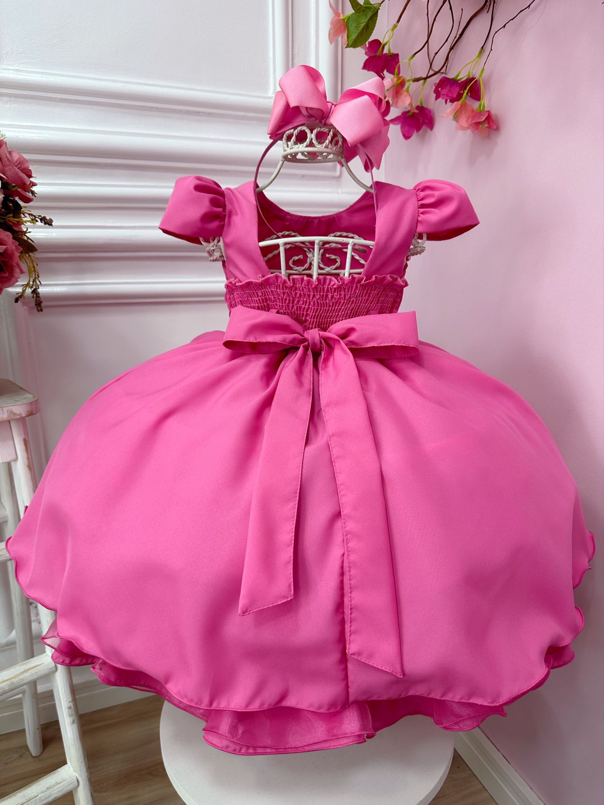 Vestido infantil rosa chicle con busto acanalado y vestido de novia para damas de honor