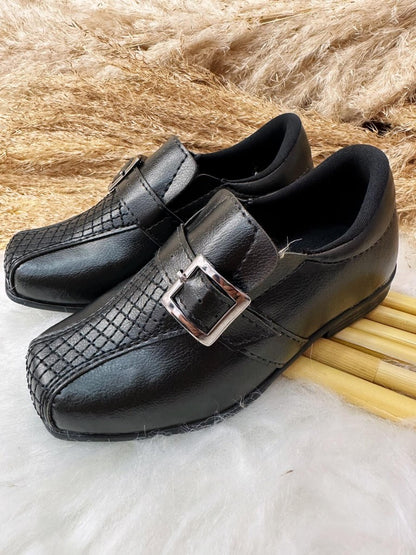 Zapatos de vestir con cordones Princes en negro mate