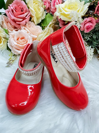 Tobillera de zapato rojo con perla y diamantes de imitación 