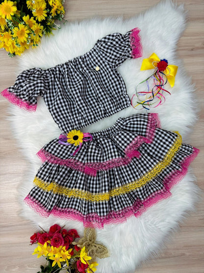 Conjunto corto de cuadros negros Junino para niña con minifalda