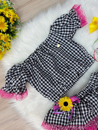 Conjunto corto de cuadros negros Junino para niña con minifalda