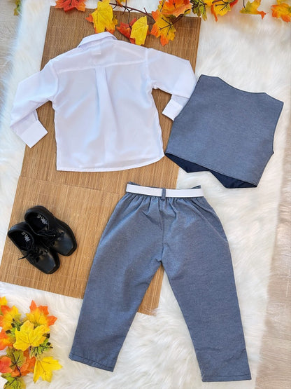 Conjunto Formal: Chaleco, Corbata, Pantalón Gris y Camisa Blanca