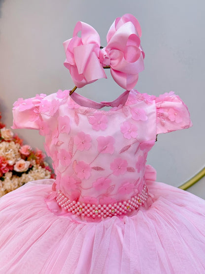 Vestido infantil rosa claro con encaje y apliques de flores