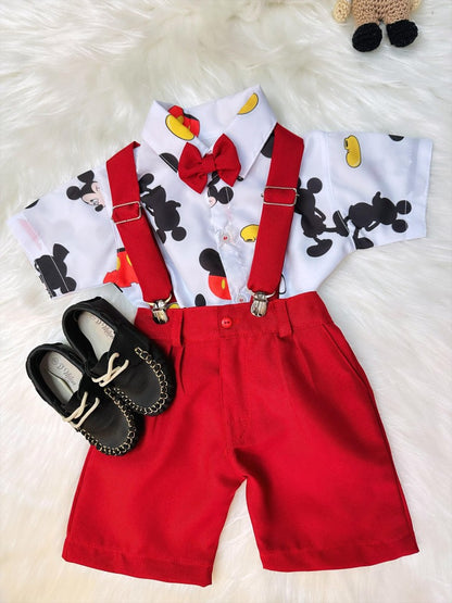 Conjunto de Mickey Mouse para niño con shorts con tirantes y camisa 