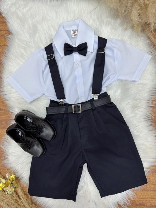 Conjunto formal: camisa, tirantes, corbata y pantalón corto negro