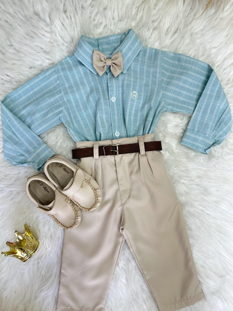 Conjunto Infantil: Camisa de Rayas Verdes y Pantalón Beige con Cinturón 