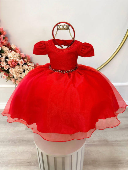 Vestido infantil rojo con encaje de lujo, cinturón de perlas y tiara