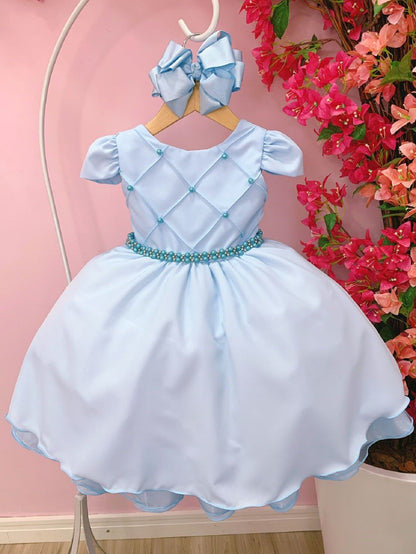 Vestido infantil azul bebé con pecho acanalado y cinturón de perlas