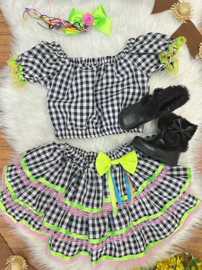Conjunto corto de cuadros negros Junino para niña con falda de lujo
