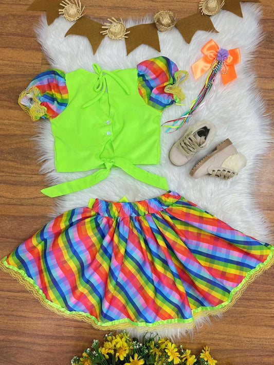 Conjunto Junino verde corto para niña con minifalda colorida