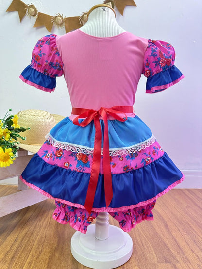 Disfraz infantil de junio con flores de colores rosa y azul 