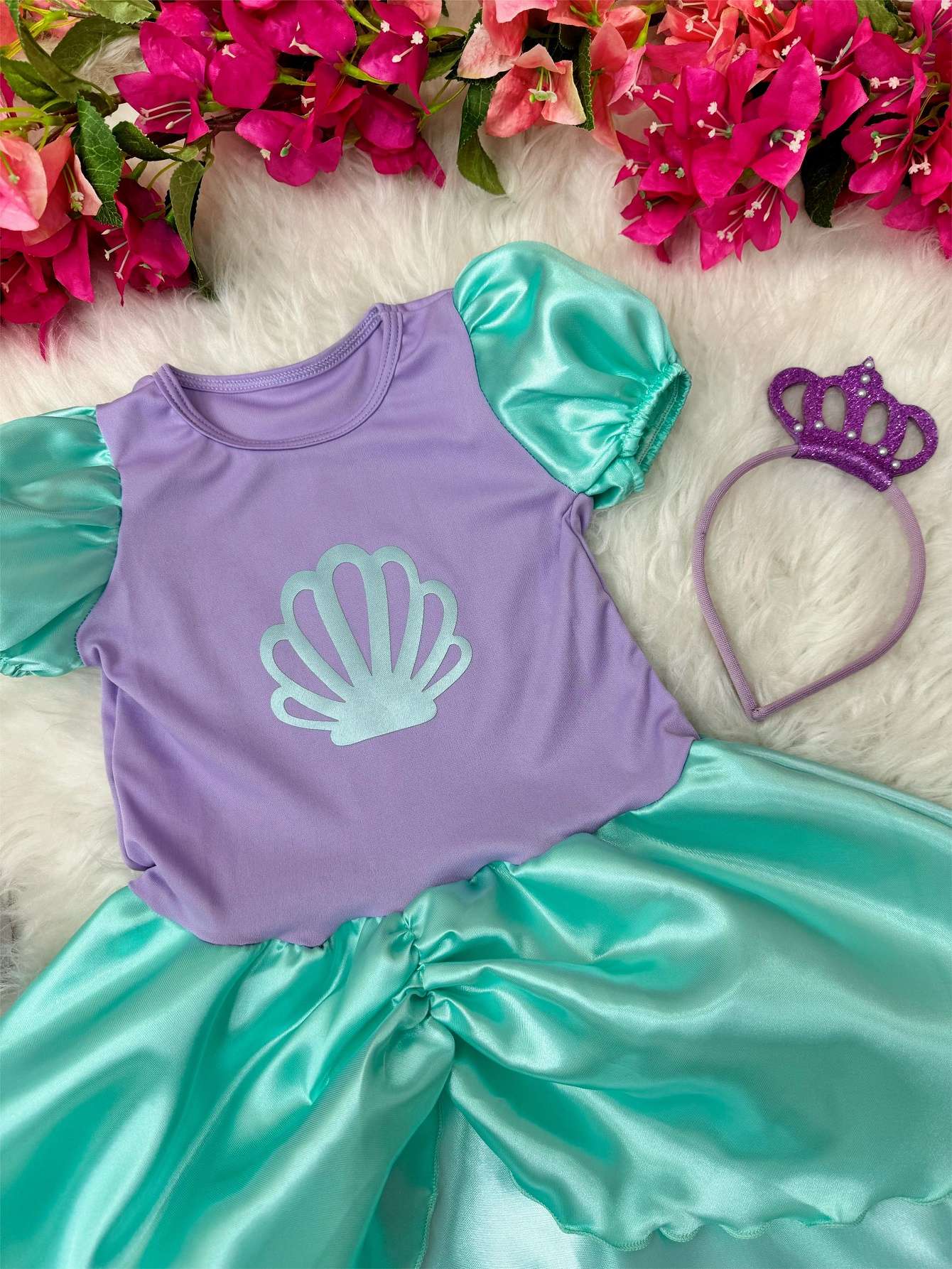 Disfraz infantil de sirena Ariel. Incluye tiara de lujo.