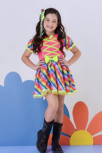 Conjunto corto Junino rosa para niña con falda colorida