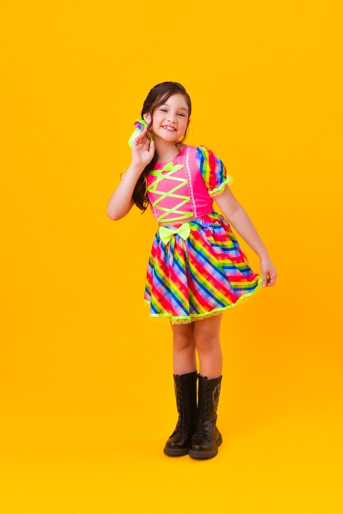 Conjunto corto Junino rosa para niña con falda colorida