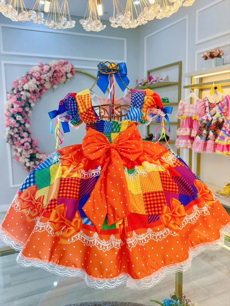 Vestido Junino infantil naranja con cuadros de lujo coloridos