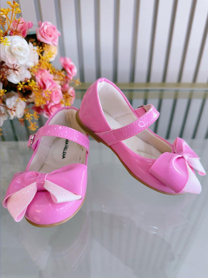 Zapatos de charol rosa chicle con aplique de lazo de lujo 