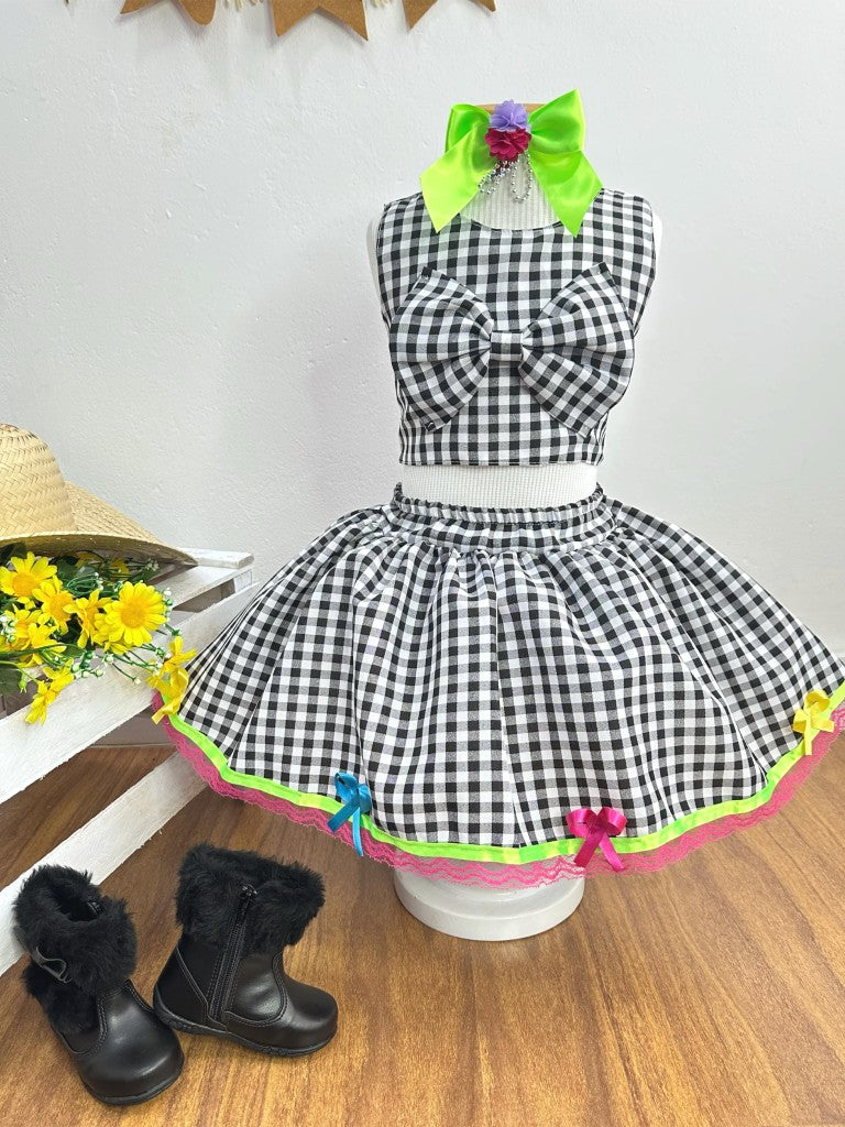 Conjunto corto de cuadros negros con falda Junino Caipira para niña