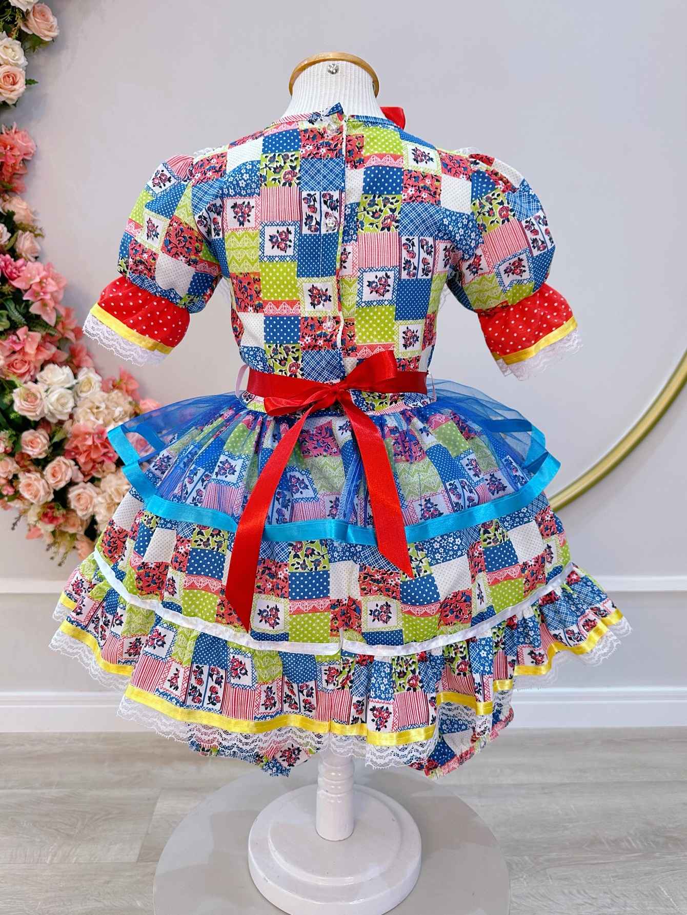 Vestido Infantil Junino Arraiá Caipira con Estampado de Colores