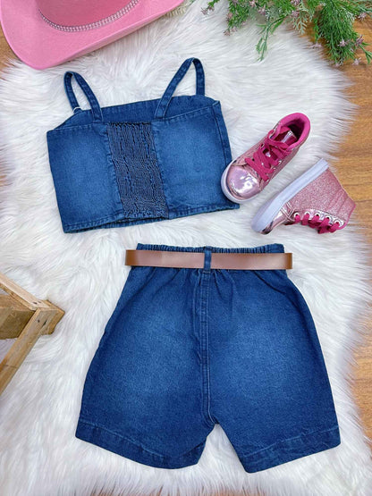 Conjunto infantil de blusa boiadeira informal y pantalones vaqueros cortos